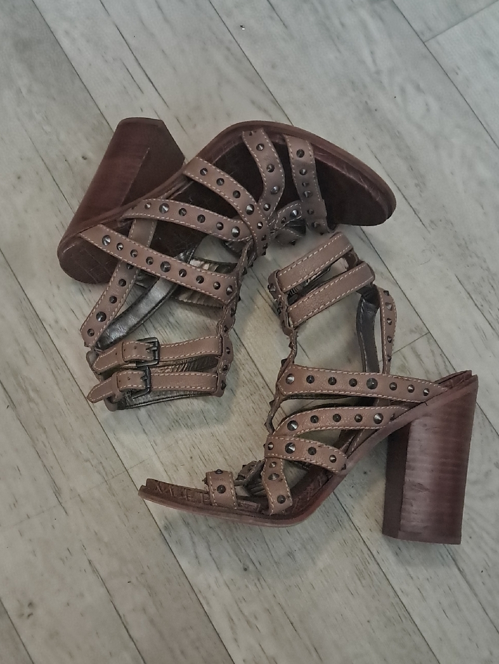 Sam Edelman Keith Croc Studded Cage Heels Boho Neutral Minimalist - Picture 2 of 8